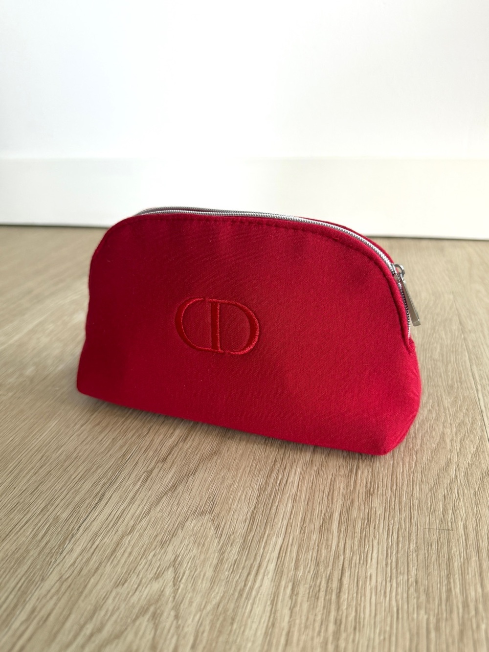 Christian Dior Beauty Travel Pouch Toiletry Clutch Red Zip Cosmetic Makeup Bag